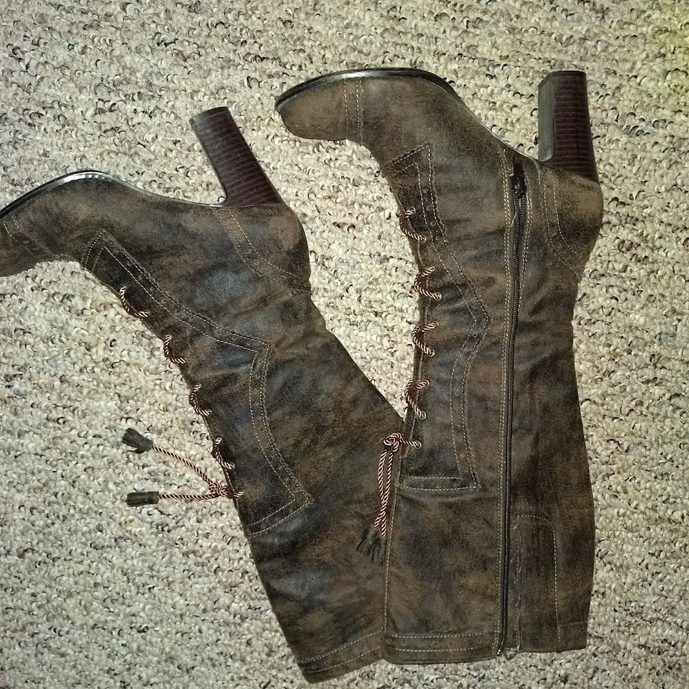 Womens boots